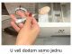 U VEŠ DODAM SAMO JEDNU SUPENU KAŠIKU: UKLANJA LJEPLJIVE MRLJE ČISTI MAŠINU I OMEKŠAVA VODU