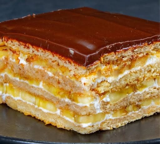 Najbrza keks torta sa cokoladom i bananom