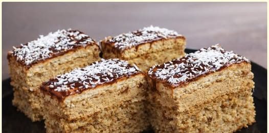 Torta sa kremom od pudinga i oraha