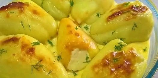 Preukusne paprike punjene sirom
