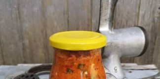 Ljuta salata od mrkve i paprika