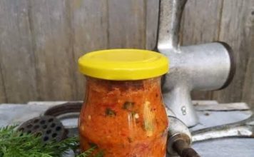 Ljuta salata od mrkve i paprika