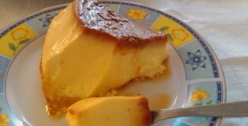 Desert od kreme i prženog šećera: Jednostavan recept za savršeno kremastu poslasticu